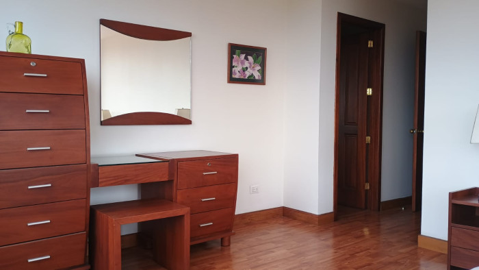 Apartamento Amueblado en Renta Oakland Zona 10 - Miniatura 11