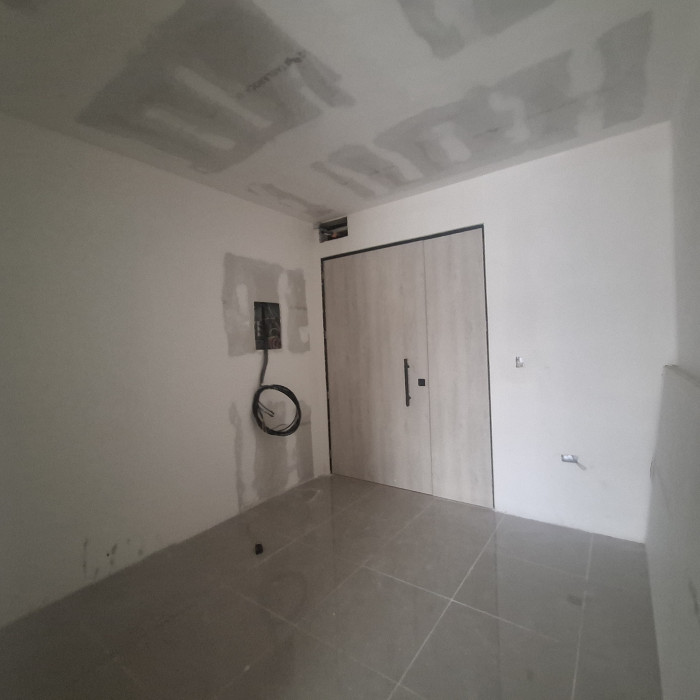 Oficina en renta en Edificio Burgó zona 14 - Miniatura 8