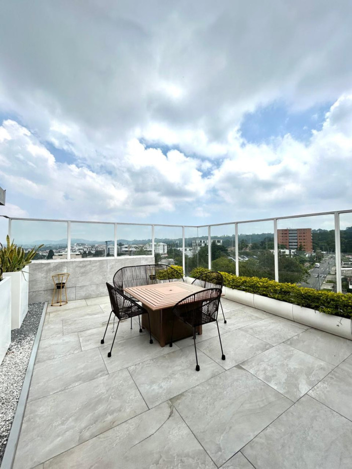 Apartamento amueblado tipo loft en renta en zona 15 VH — foto 13
