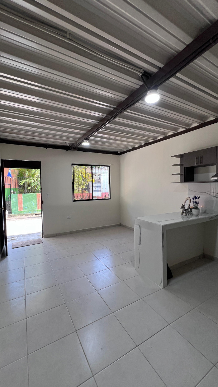 Casa en renta a 5 minutos del Encuentro San Marcos - 2
