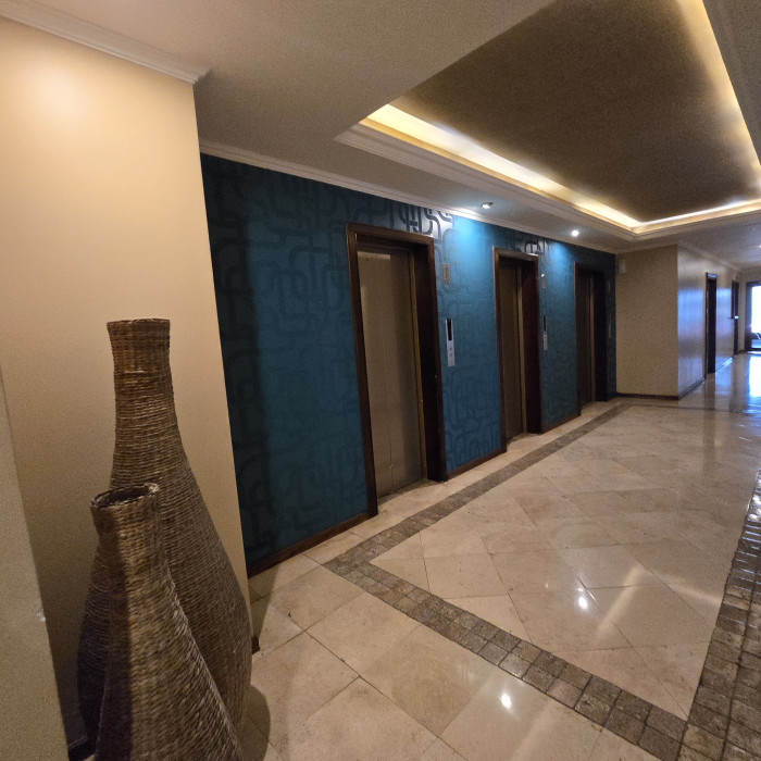 En Alquiler Apartamento en Zona 10 Amueblado - 16