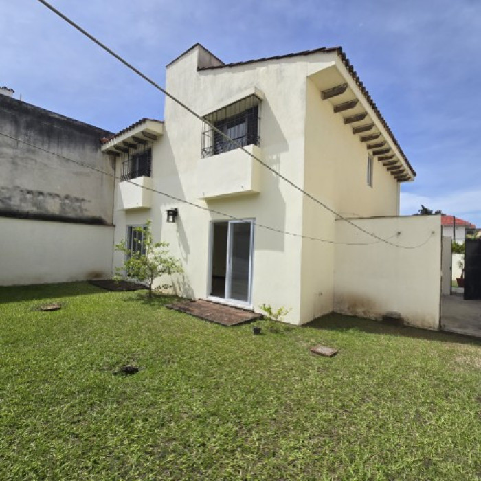 Casa en Venta Zona 12 Colonia Residencial El Bosque - Image 4