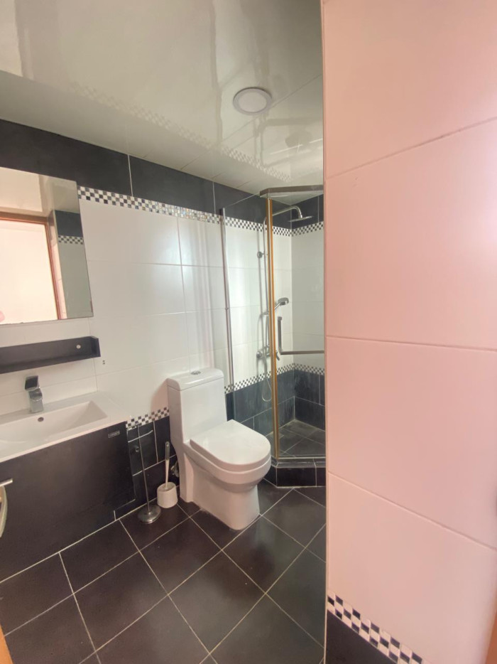 Apartamento en renta de 3 hab en Evaristo Morales - 10