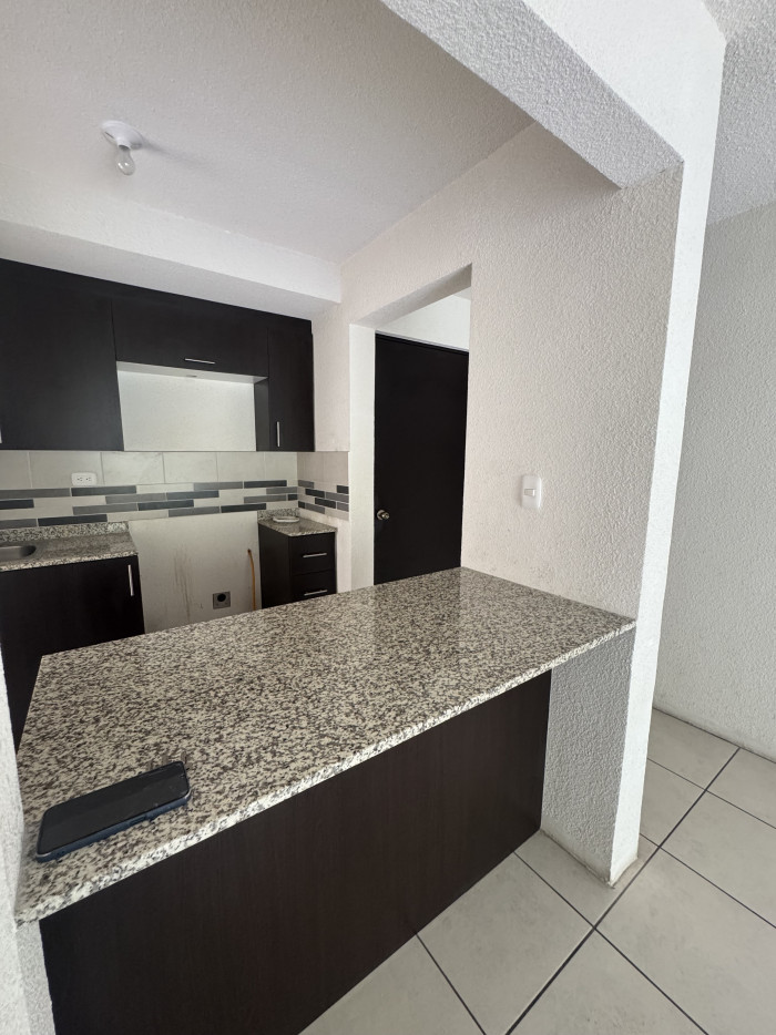 Vendo Apartamento en Edificio Entre Valles Villa Nueva - Miniatura 7