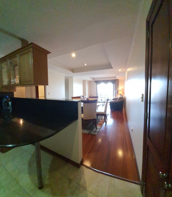 Apartamento amueblado 3 habitaciones zona 10 Guatemala - Miniatura 2