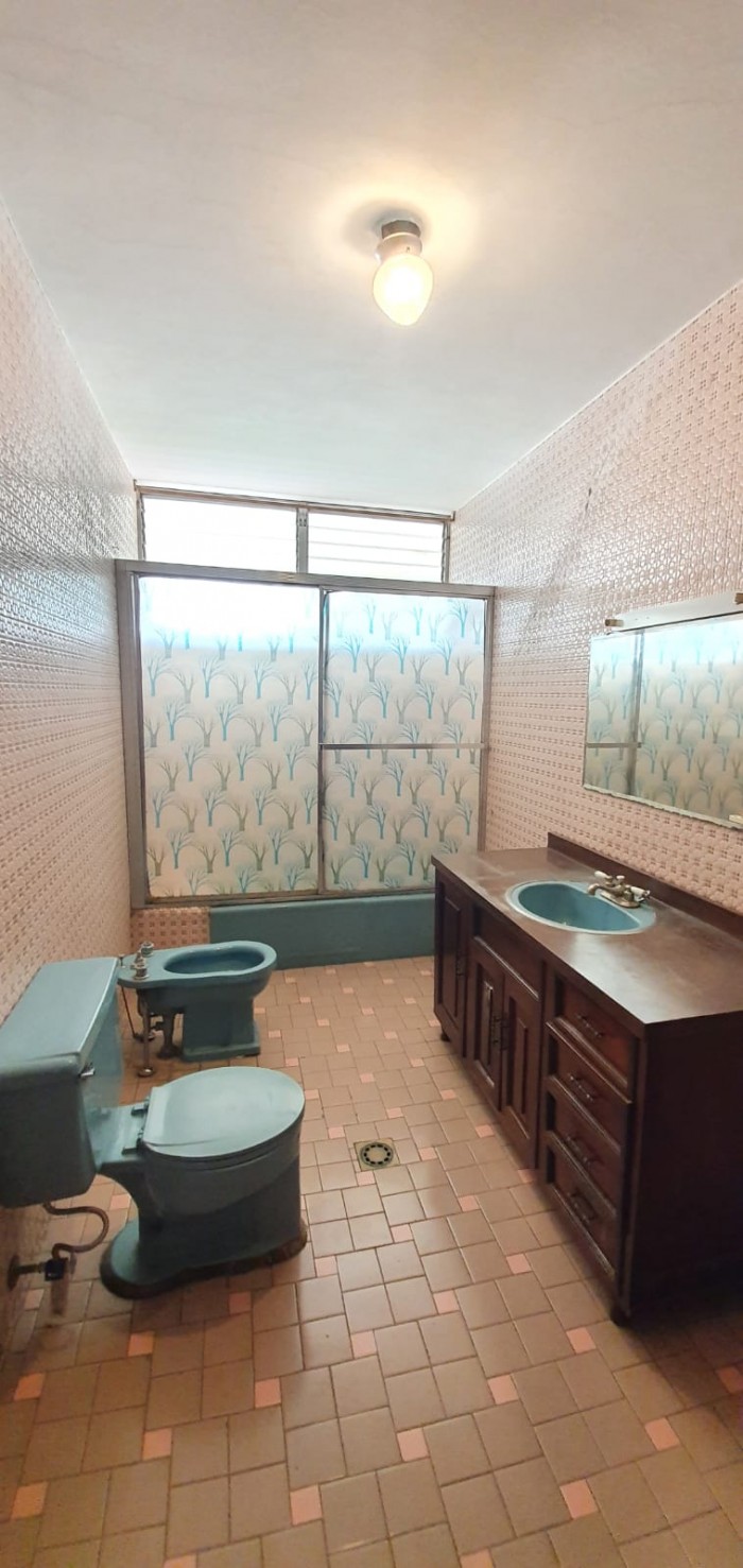 Casa en renta para negocio en zona 13 Av Las Américas — foto 8