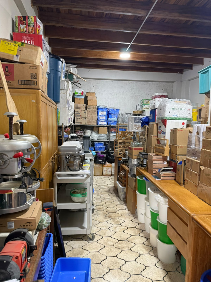 Venta de Bodega en Sabanilla con área admin/hab - 4