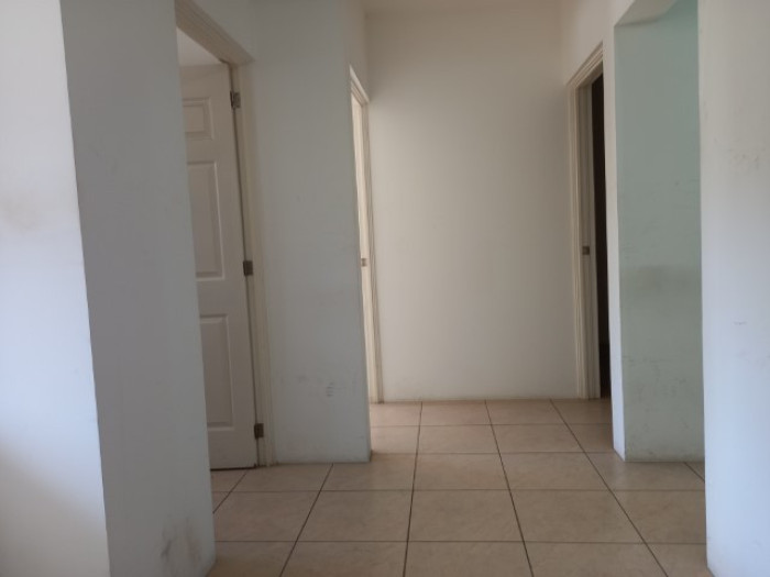 Apartamento Semi-Amueblado en Renta, Torres Villa Linda - Miniatura 3