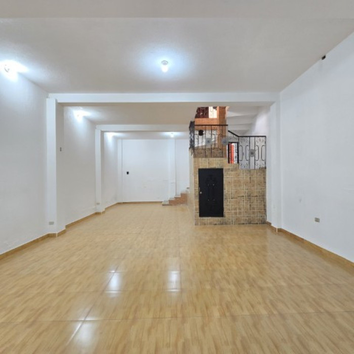 Casa grade en Venta Las Hojarascas Zona 1 de Mixco - Miniatura 19