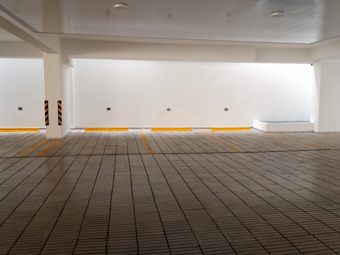 En alquiler Apto de 3 habitaciones en Bella Vista - 1