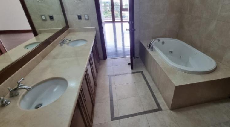 Apartamento en renta con balcon, en zona 14 Ref-2675 — foto 10