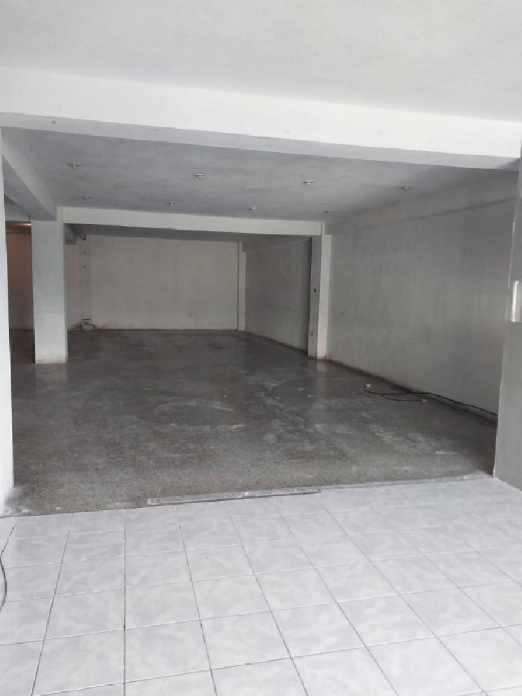 LOCAL EN RENTA SOBRE AGUILAR BATRES/MUNDO INMOBILIARIO