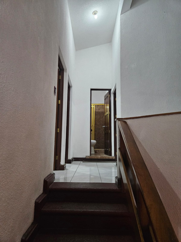 Casa en alquiler en zona 11 las charcas Guatemala - Miniatura 9