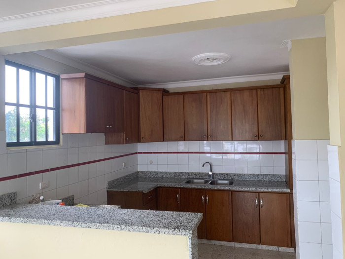 APARTAMENTO ALQUILER EN EL EDEN SANTIAGO