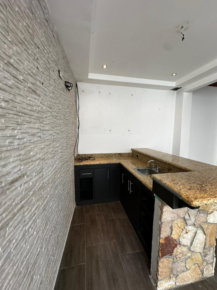 Hermosa Casa en Venta en Pozos de Santa Ana - 10