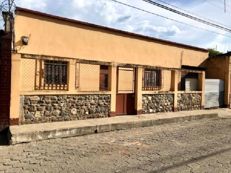 Casa en Venta para Remodelar en Guastatoya el Progreso