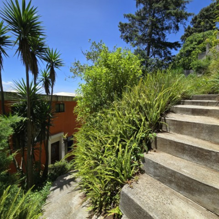Casa en Venta con Vista Panorámica al Lago de Amatitlán - Miniatura 7