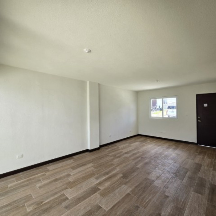 Casa en Renta San José Pinula, Condado Florenza, Novara - Image 3