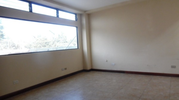 APARTAMENTO EN RENTA EN ZONA 10/MUNDO INMOBILIARIO
