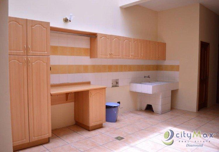 Venta Casa de lujo en Condominio El Prado zona 10 - Miniatura 15