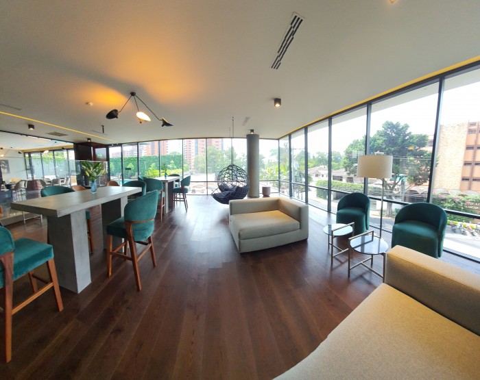 Moderno y Exclusivo apartamento en venta zona 14 - Image 1
