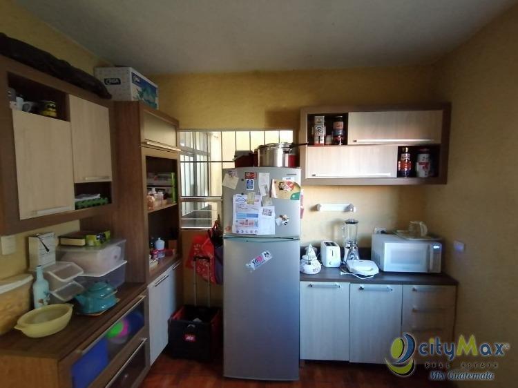 Casa en venta en el Sector B-1 de San Cristobal - Miniatura 3