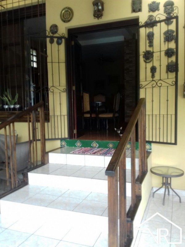 Casa en venta en Residencial Peña Flor con piscina - 1