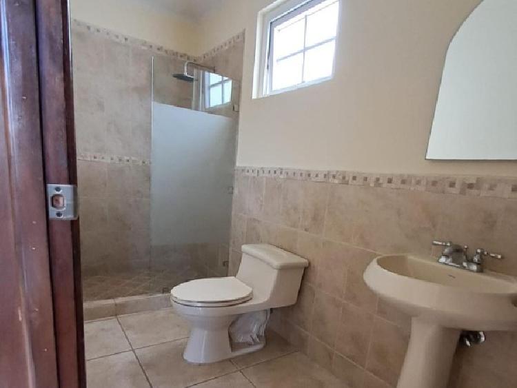 CASA EN RENTA EN KM 21.5 CARRETERA A FRAIJANES — foto 11