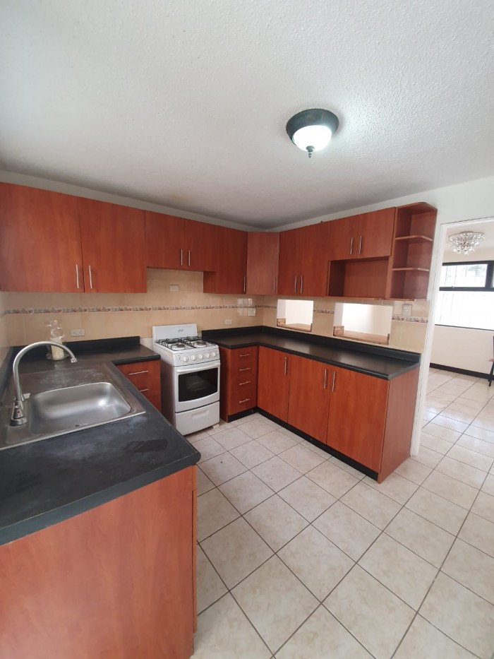 Venta de casa en km. 21.5 Carretera a El Salvador - Miniatura 9