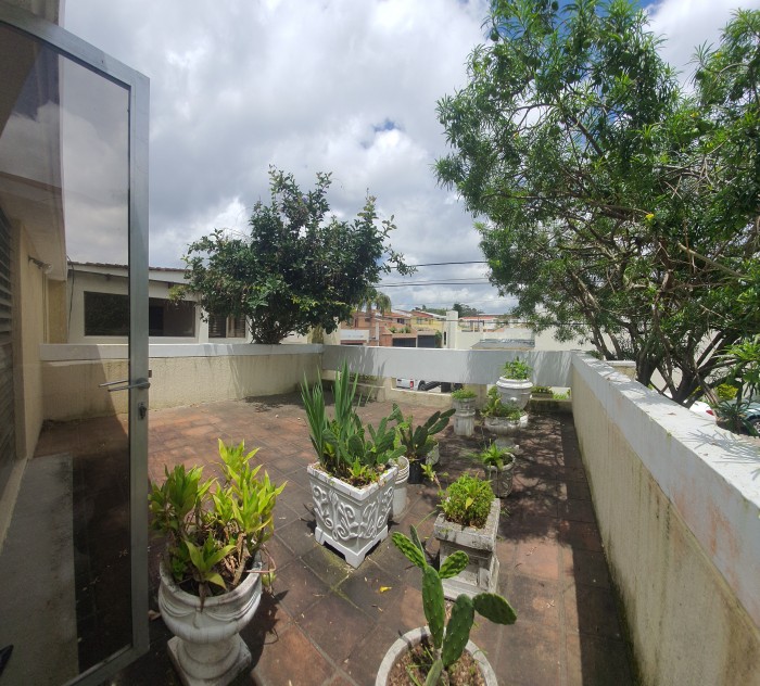 Casa en renta en Zona 15 Guatemala cerca del Pilar - Miniatura 15