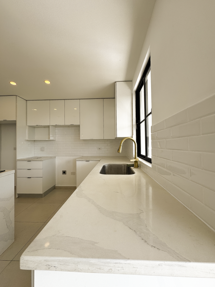 Casa con amplio jardín en venta o alquiler Res Antibes - 5