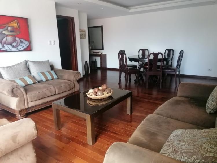 Renta Apartamento amueblado Tiffany II zona 10 - Image 2