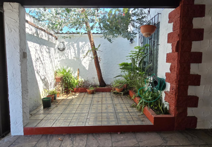 Casa en venta en Residencial zona 2 de Villa Nueva - Image 2