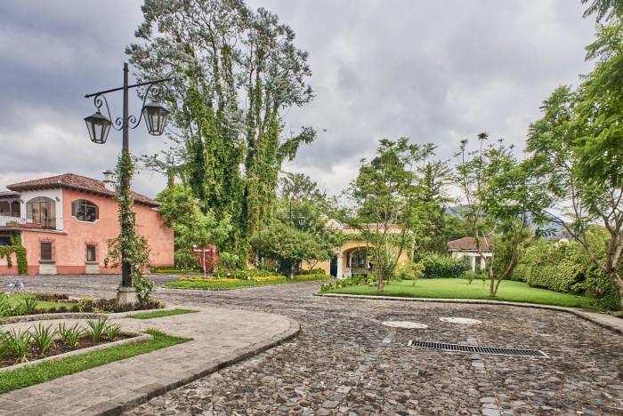 CityMax casa en Venta en Antigua Guatemala - Image 2
