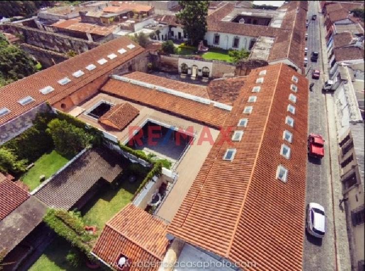 Salón para Uso Comercial en Antigua Guatemala