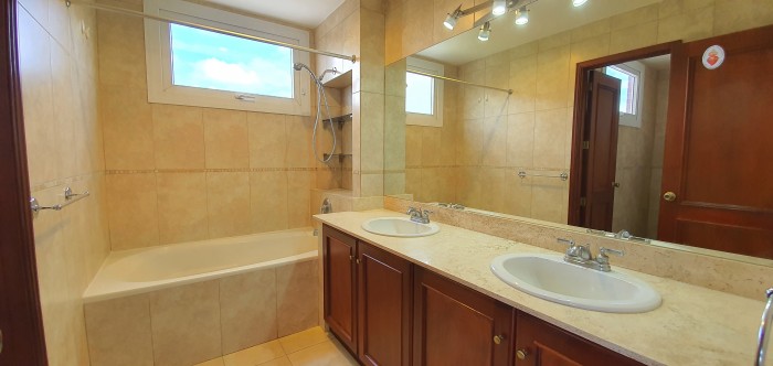 Renta de Apartamento en Las Pilas Zona 15 - Miniatura 8