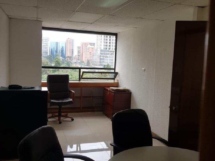 OFICINA EN RENTA EN ZONA 10 — foto 13
