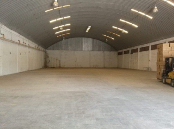 AMPLIA BODEGA EN RENTA-EL NARANJO 1,994 M2 — foto 4