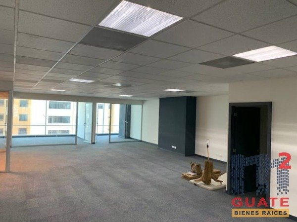 Oficina de 179 m2 de construcción en Renta, Zona 10 — foto 3