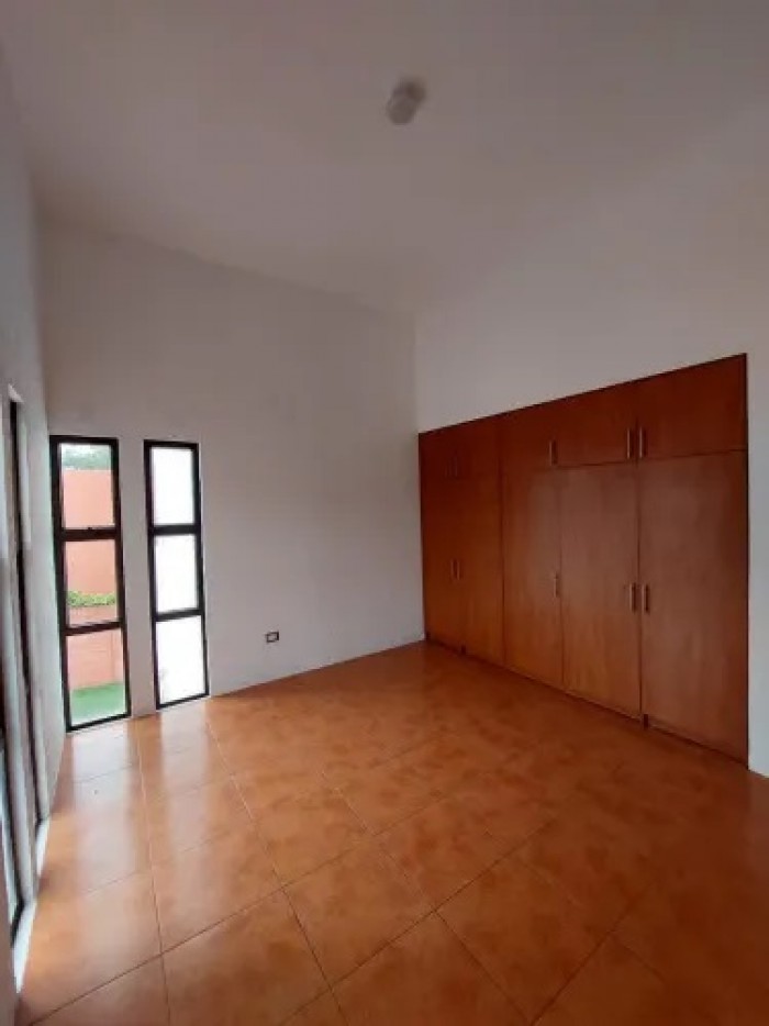 Residencia en Alquiler en Condominio de Muxbal - Miniatura 8