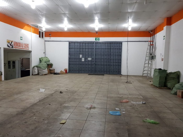 Bodega en Villa Nueva - Image 1