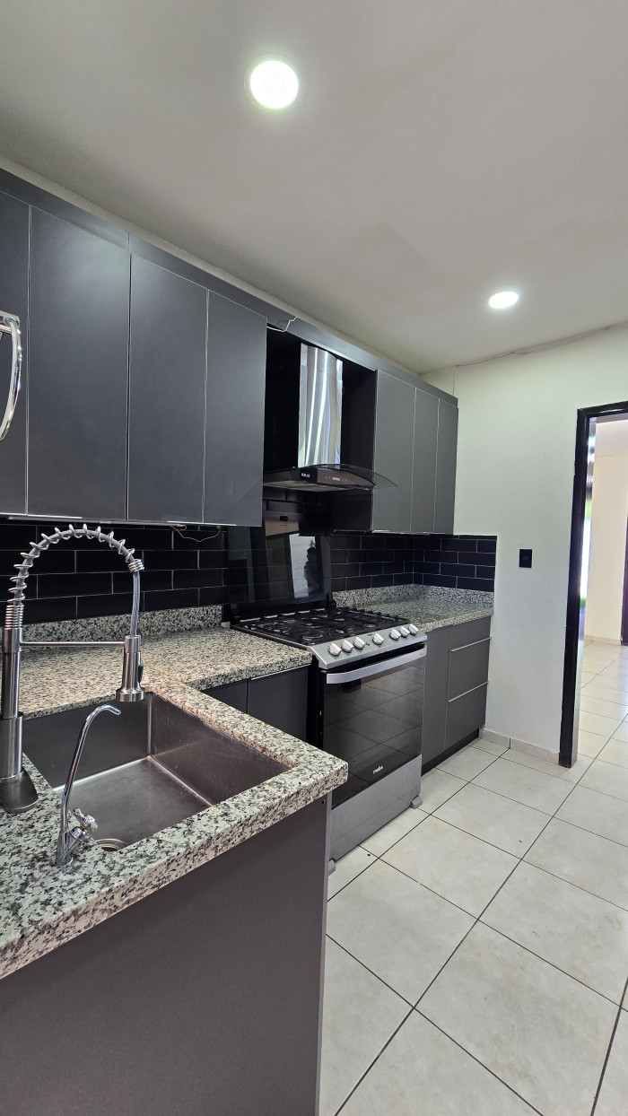 Casa en alquiler en Residencial Miramar con piscina - 5
