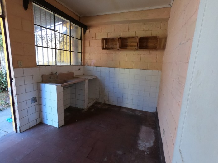 VENDO Casa en Colonia La Escuadrilla, Zona 2 de Mixco - Miniatura 20