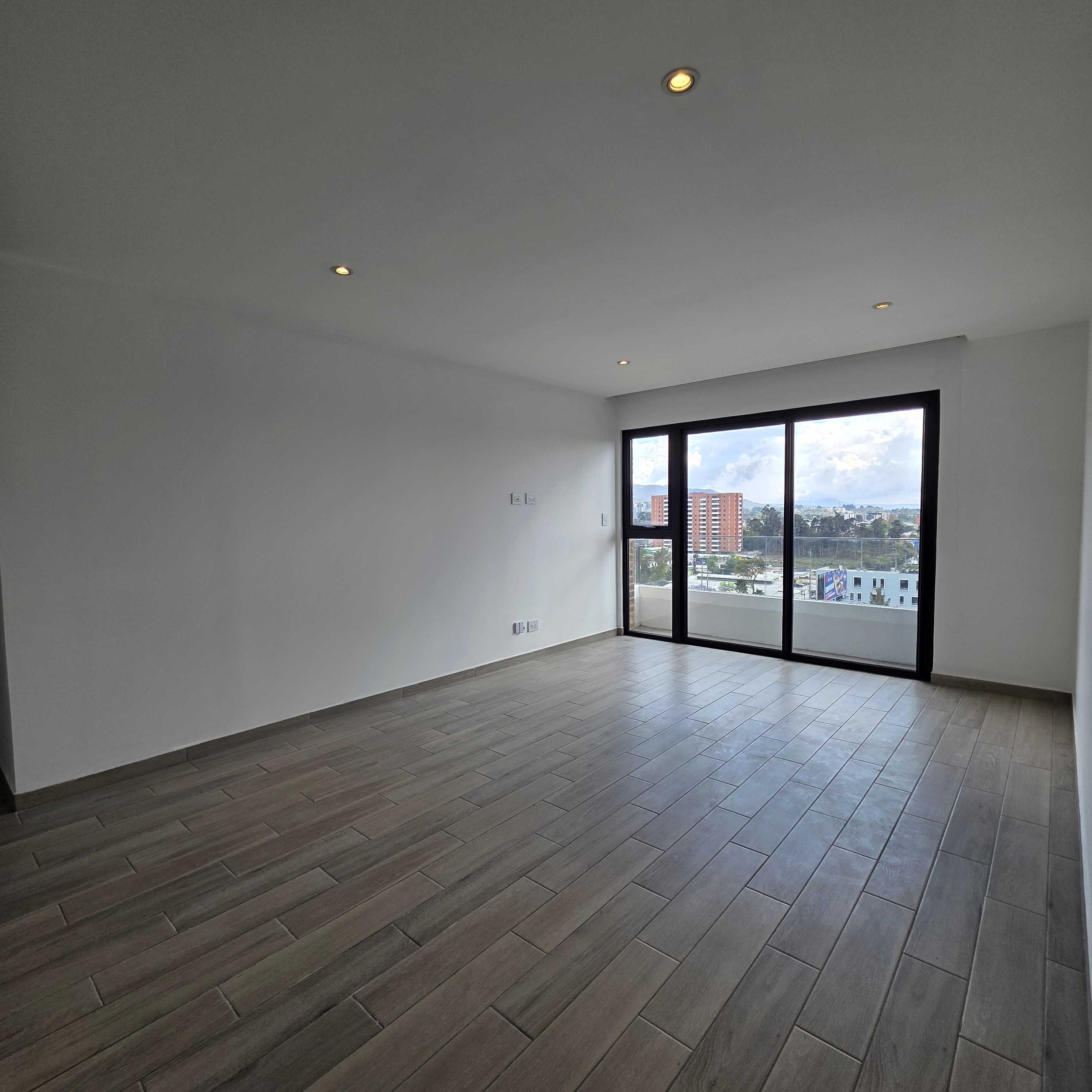 Apartamento en Alquiler en Parque 10 Guatemala - 1