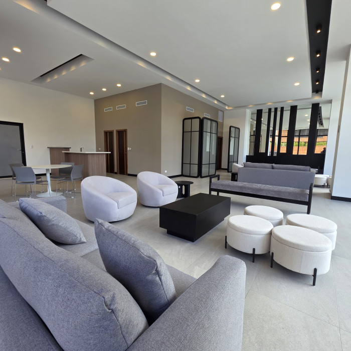 Apartamento Nuevo en Venta Zona 10 Guatemala - Miniatura 15