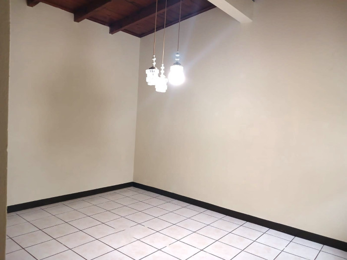 Casa en Venta en Zona 11 - 9