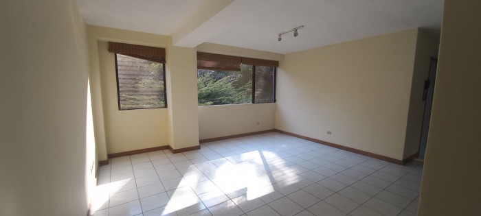 Rento apartamento en zona 10 — foto 3