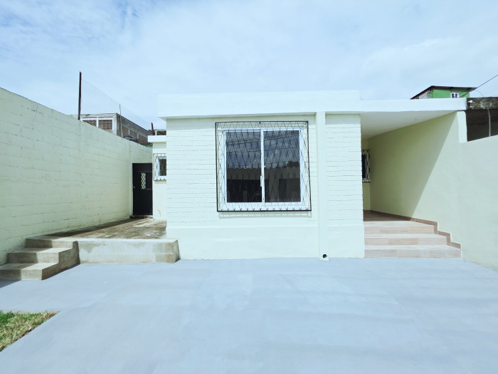 Casa en Venta en Los Encinos Panorama San Cristóbal - Miniatura 2