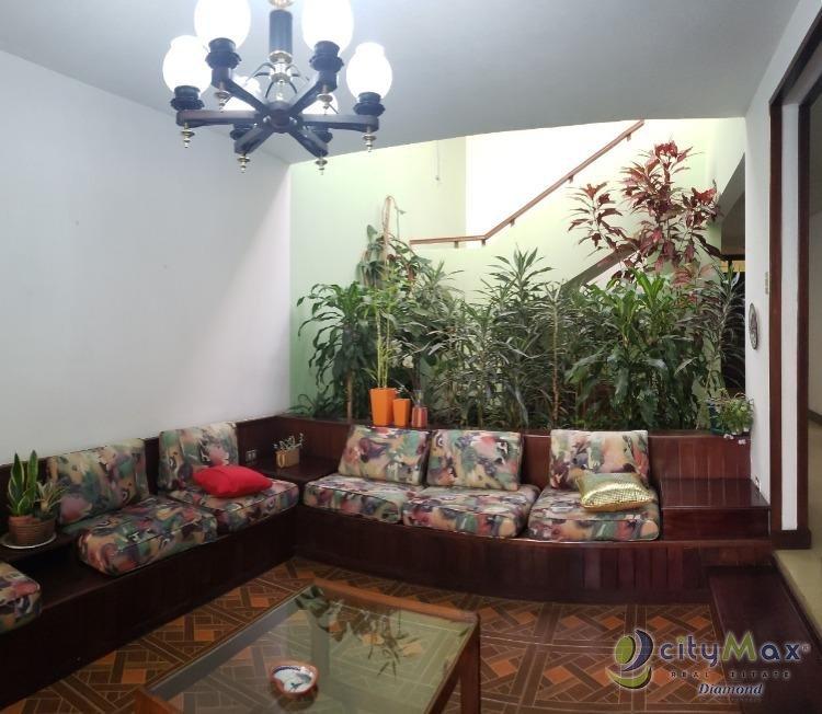 AMPLIA CASA EN VENTA ZONA 16 LA MONTAÑA - Miniatura 8