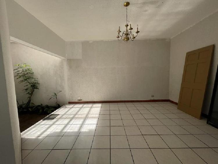 Rento casa en Aurora 2 — foto 2
